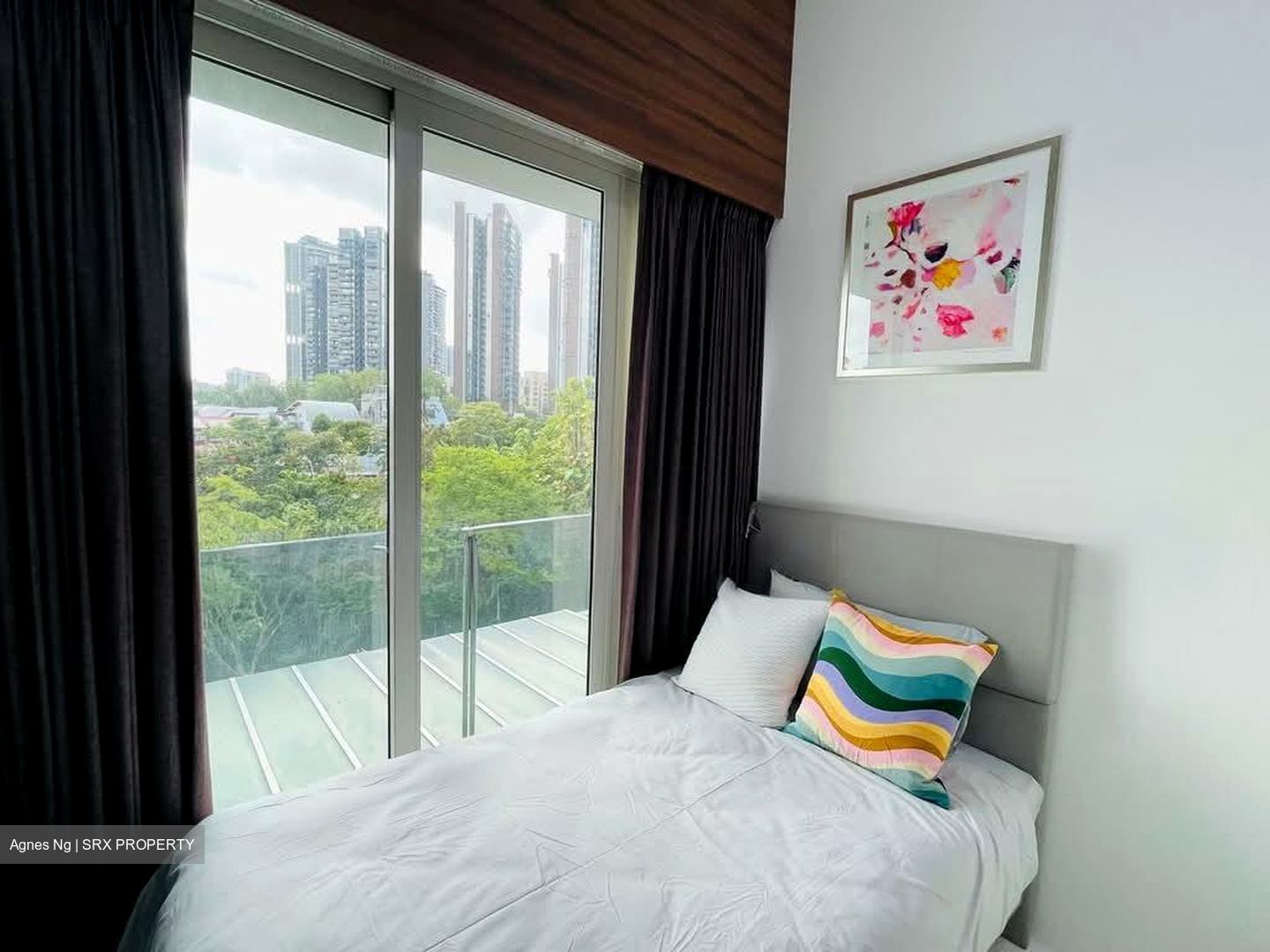 West Coast Drive (D5), Terrace #575296571